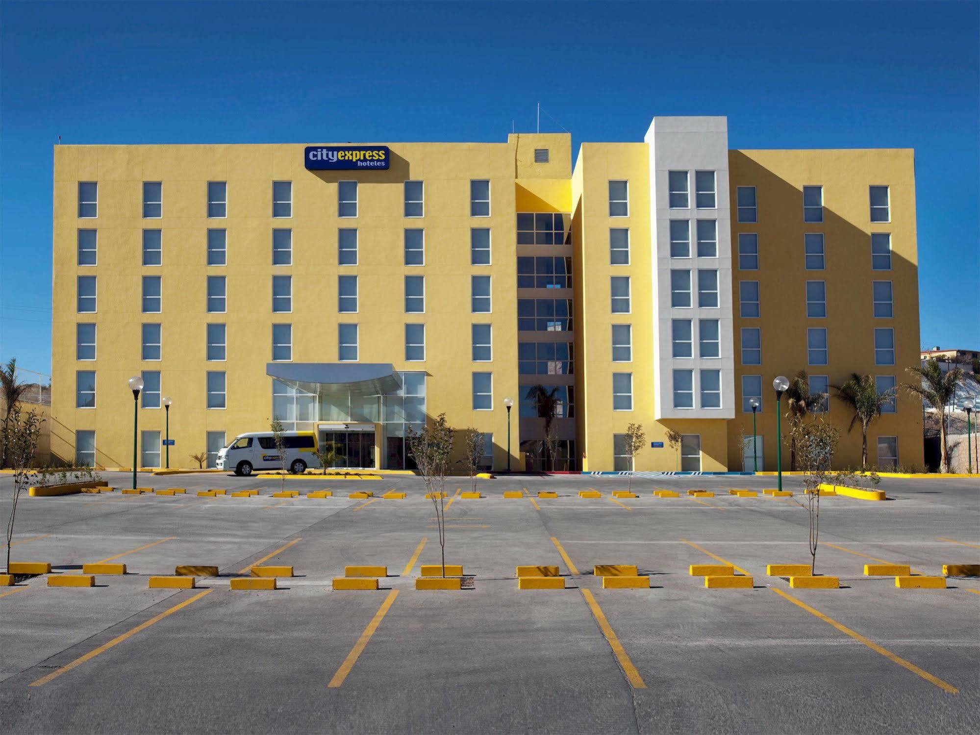 City Express By Marriott Ciudad Victoria Buitenkant foto